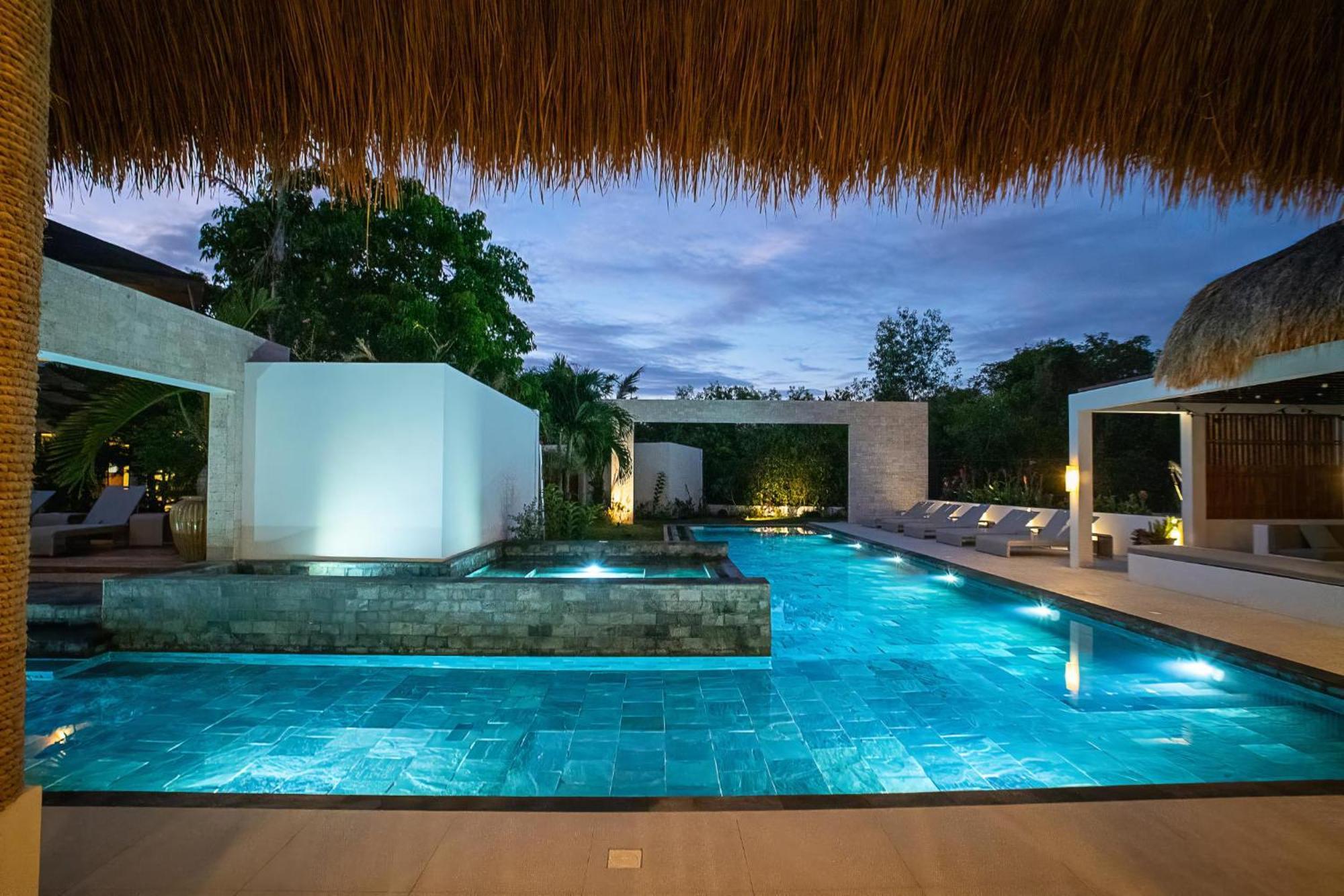 Sustainable Luxury In Alona Villa Bolod  ภายนอก รูปภาพ