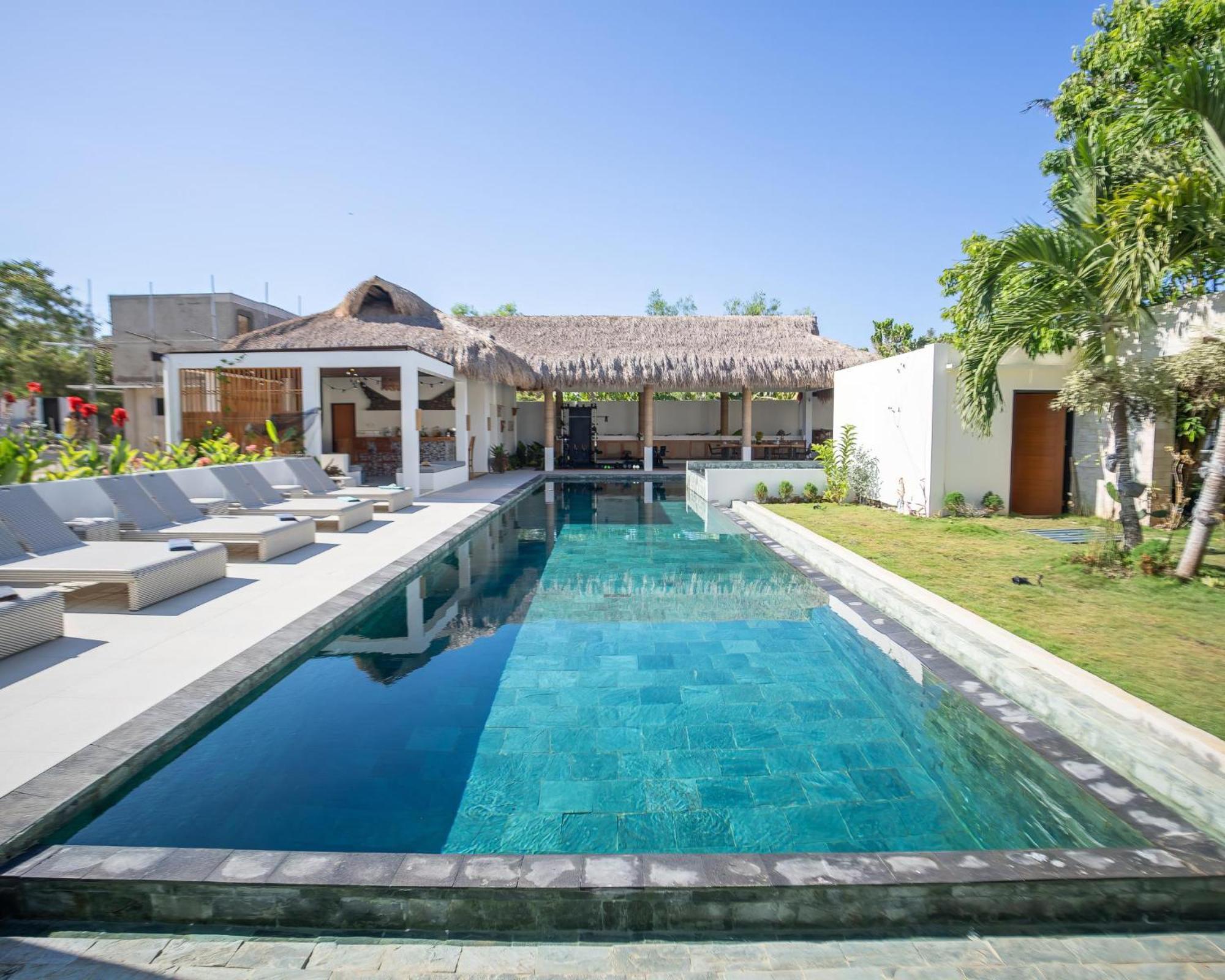 Sustainable Luxury In Alona Villa Bolod  ภายนอก รูปภาพ