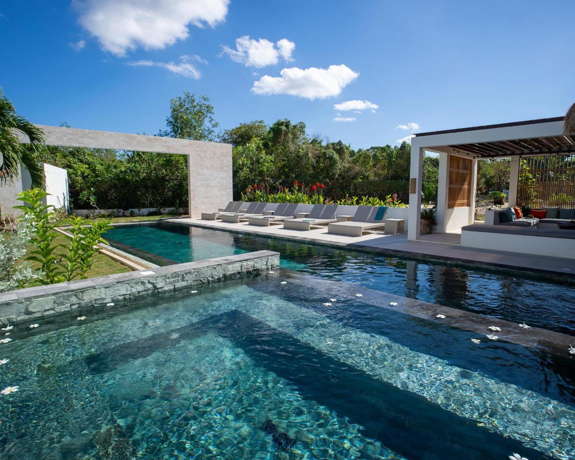 Sustainable Luxury In Alona Villa Bolod  ภายนอก รูปภาพ