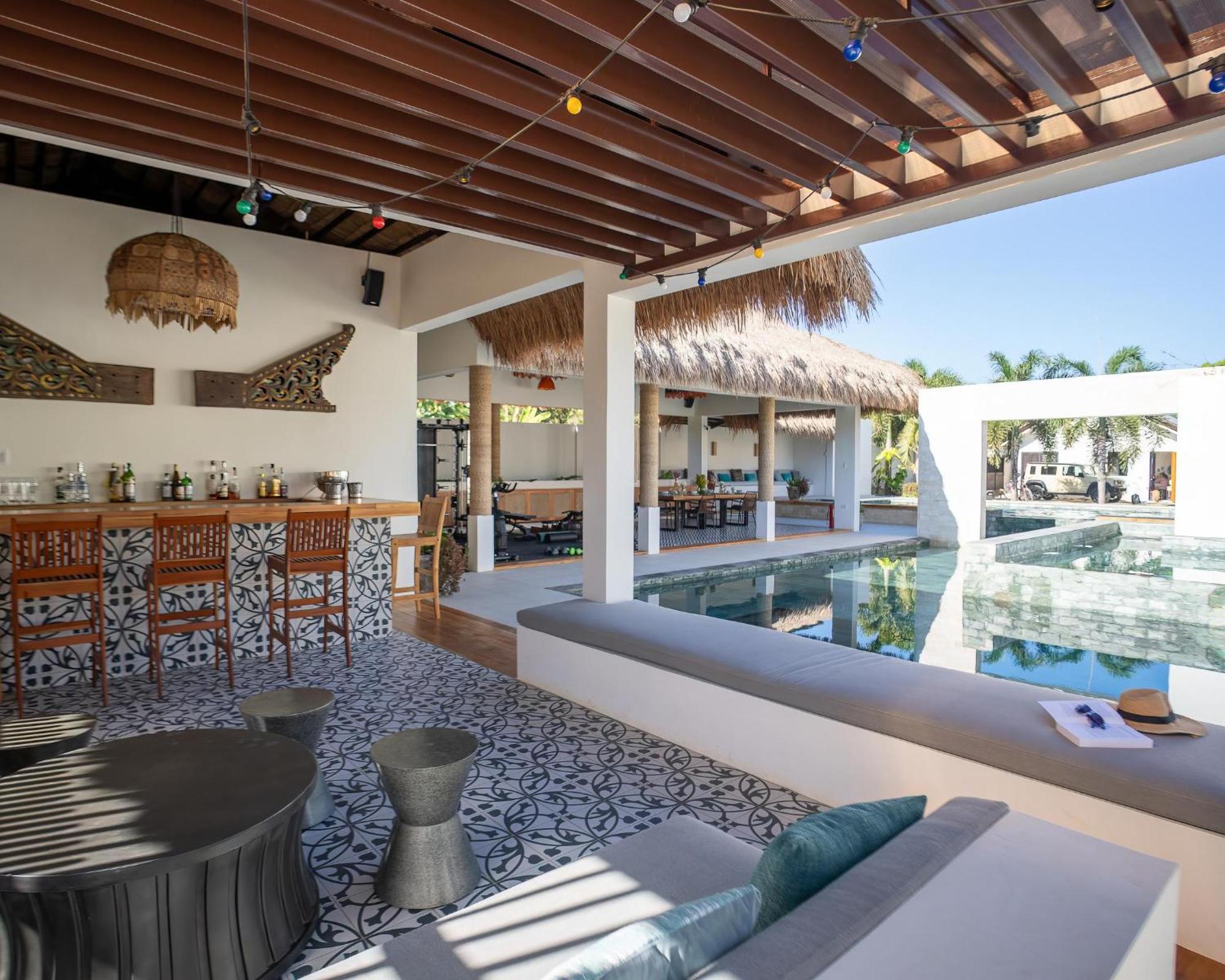 Sustainable Luxury In Alona Villa Bolod  ภายนอก รูปภาพ