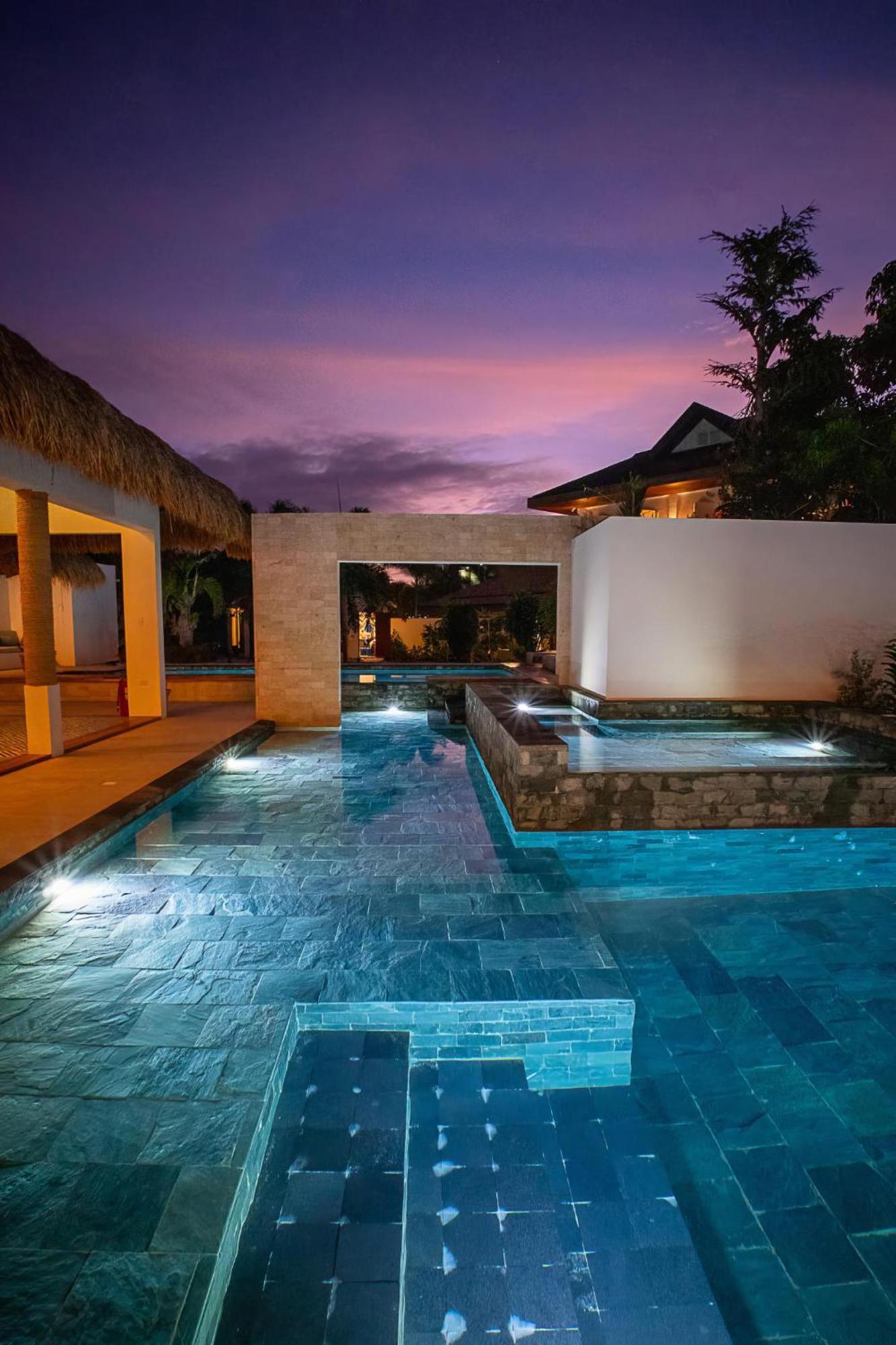 Sustainable Luxury In Alona Villa Bolod  ภายนอก รูปภาพ